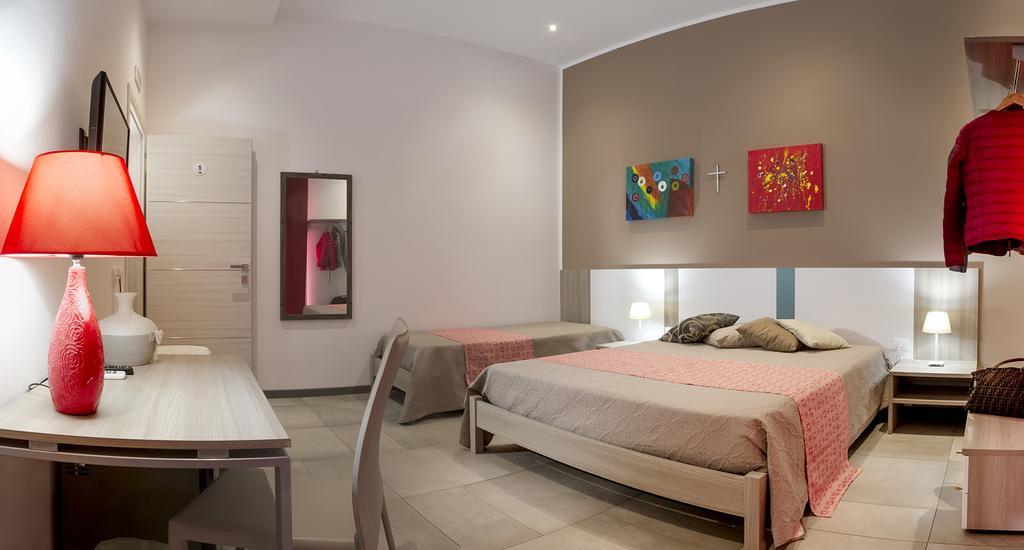 Bed and Breakfast La Rocca Scavata Rilievo Exterior foto